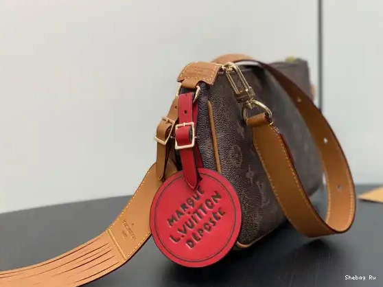 POCHETTE ACCESSOIRES VUITTON LOUIS MULTI 0601